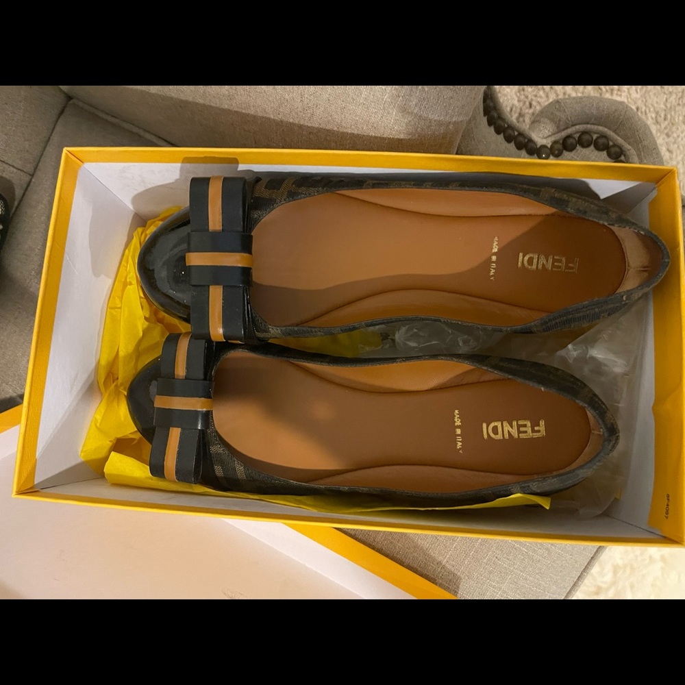 Fendi Zucca ballerina flats